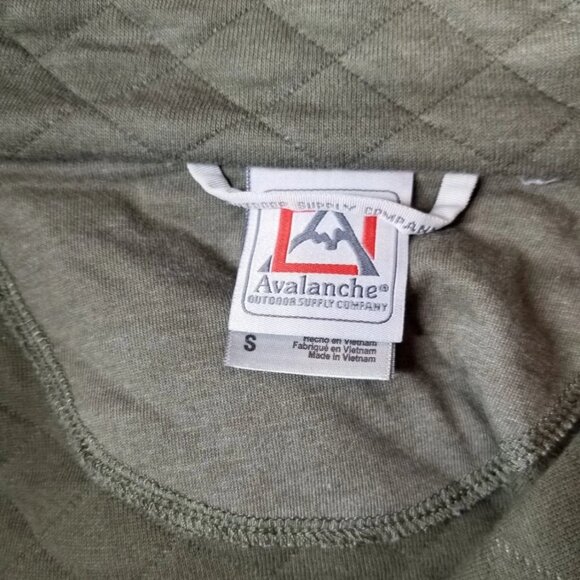 Avalanche Olive Green Quilted Long Sleeve 1/4 Button Up Pullover Size Small - Picture 3 of 5